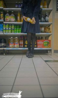 欧美纹身图案男_BD国语高清在线