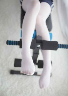 尤物小知青被糙汉扣在怀的娇宠_高清在线观看完整版