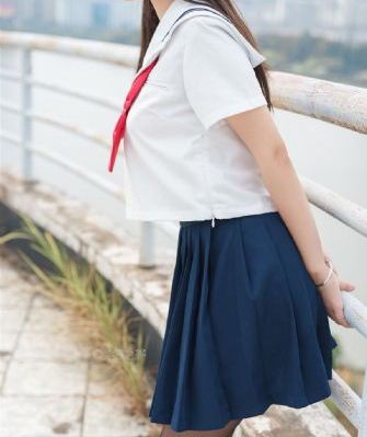 人妻制服丝袜有码中文字幕_在线观看电视剧